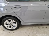  Volkswagen  Golf  VOLKSWAGEN / 2019 / 5P / BERLINA 2.0 TDI SCR 85KW LIFE DSG #39