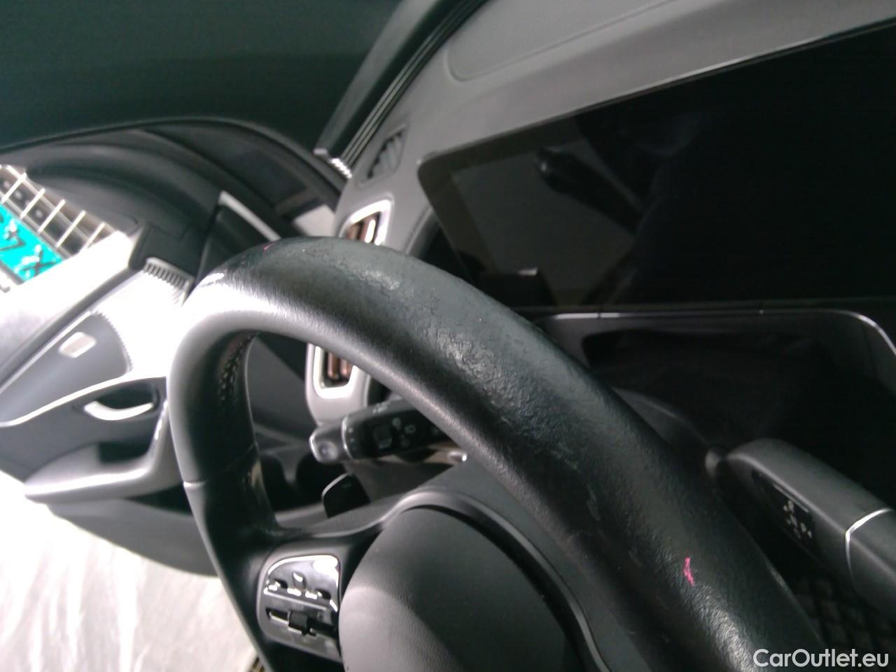  Mercedes  EQC  400 SE Edition 4Matic Aut #2