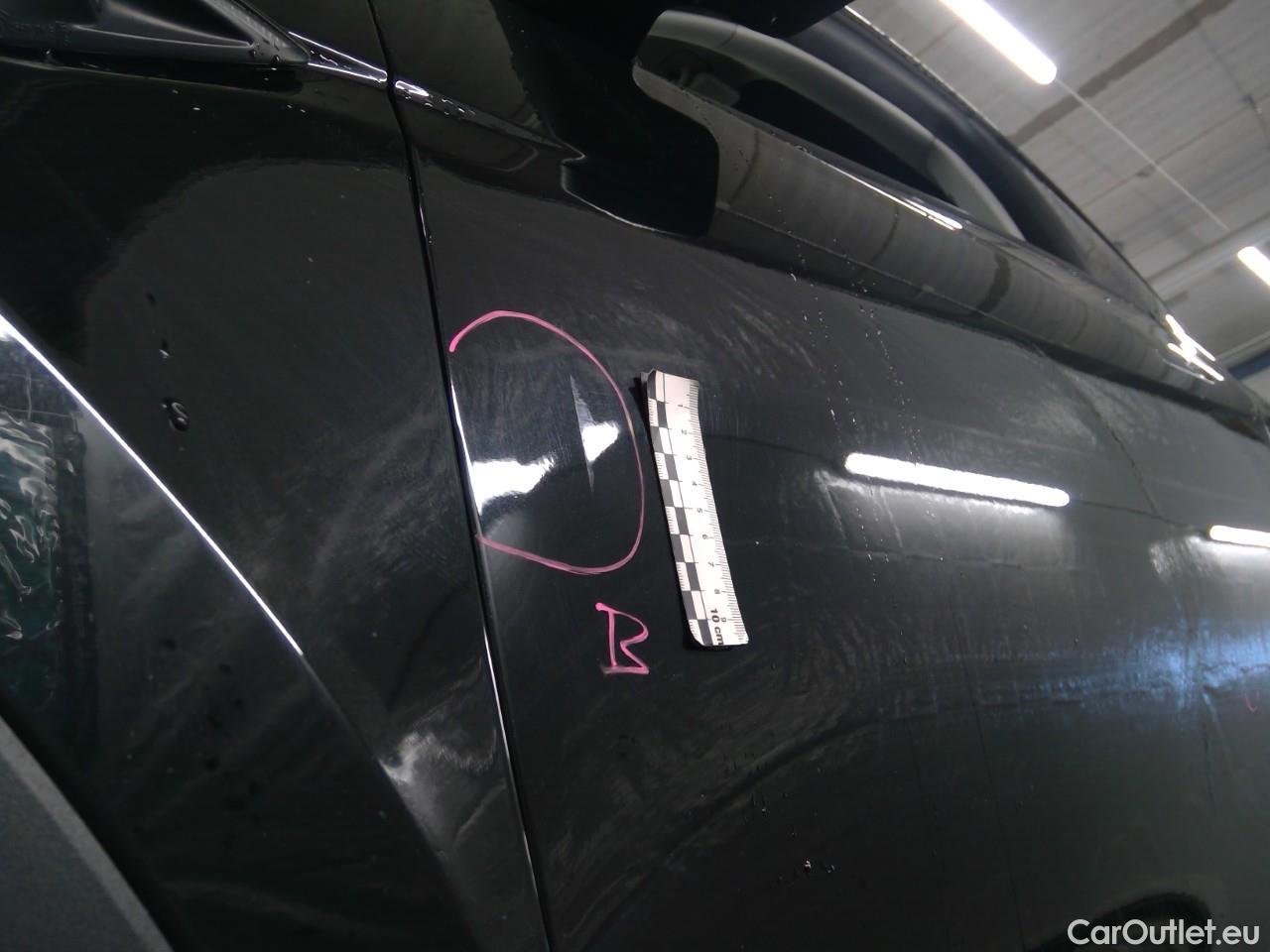  Tesla  Model Y  Long-Range AWD #4