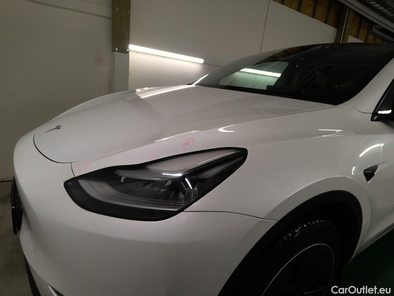  Tesla  Model Y  Long-Range AWD #10