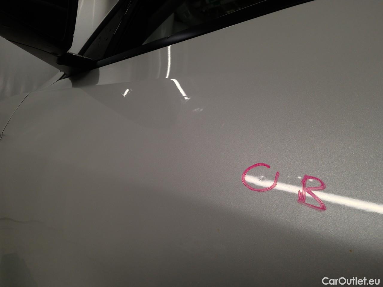  Tesla  Model Y  Long-Range AWD #12