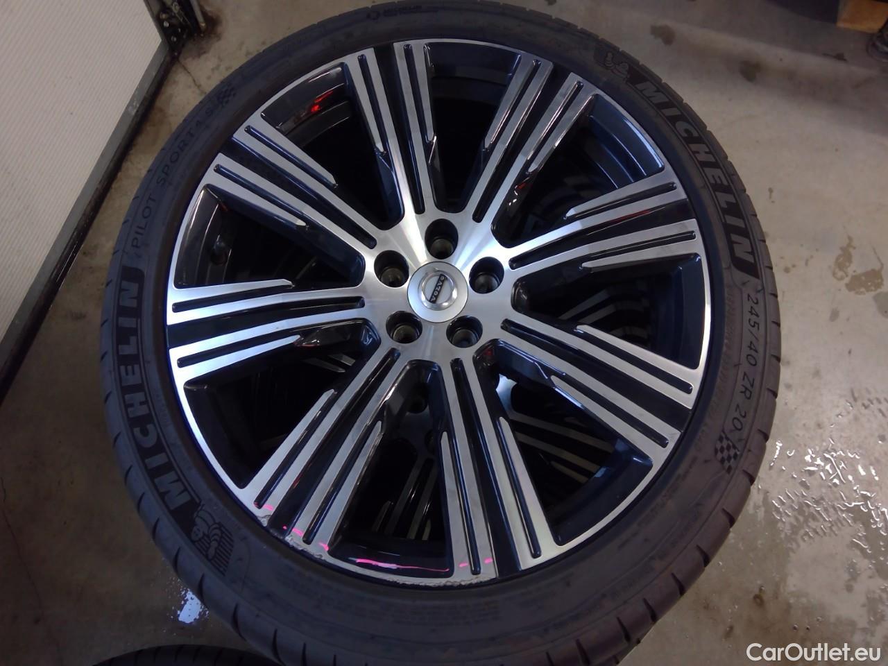  Volvo  V90  T6 350 Insc.Exp. AWD Aut #2