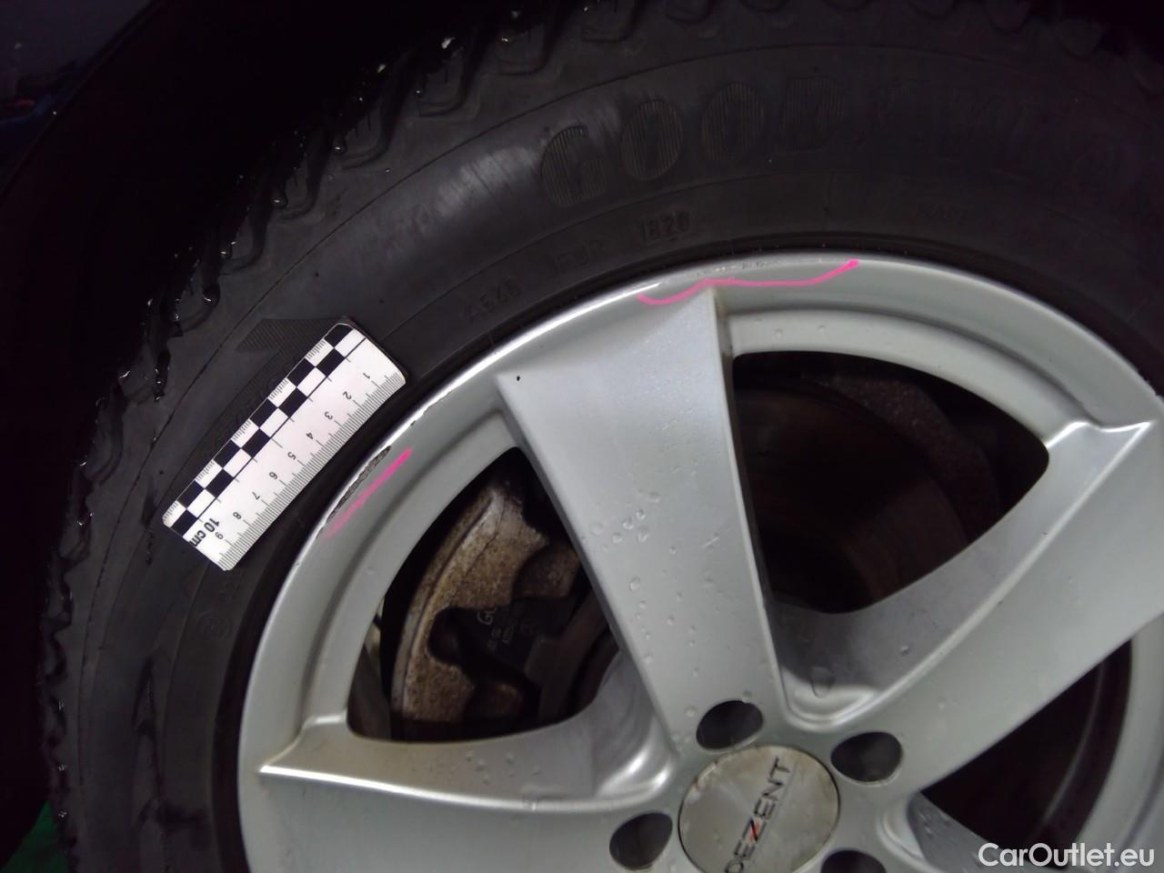  Mercedes  C-Klasse C 200 d T SE Edition Aut #18