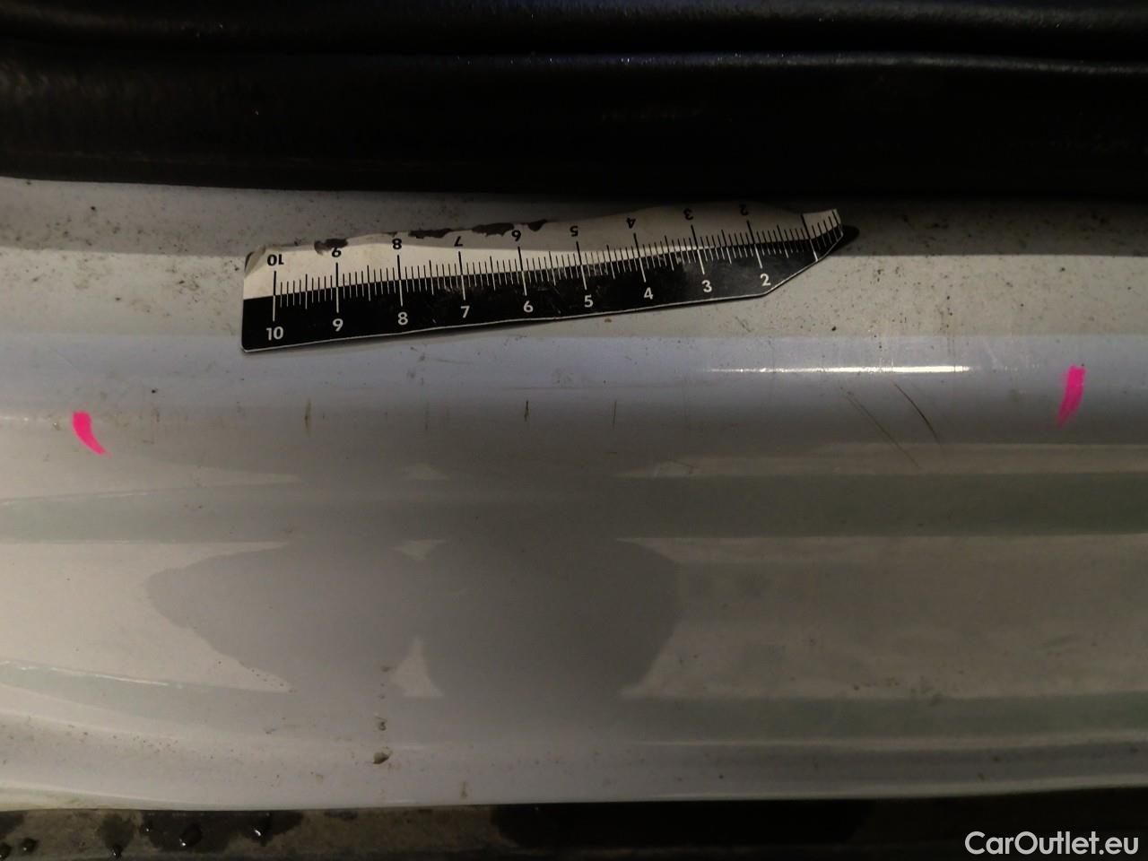  Volkswagen  ID.4  EV 77kWh Pro Performance #3