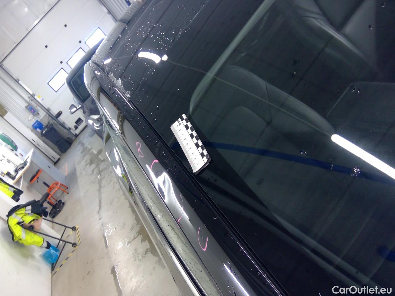  Tesla  Model Y  Long-Range AWD #14