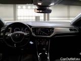  Volkswagen  T-ROC VOLKSWAGEN  / 2017 / 5P / SUV 1.0 TSI BUSINESS #3