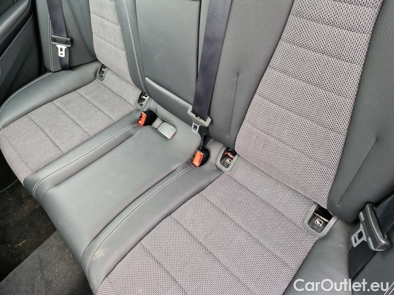  Mercedes  E-Klasse  W212 (2009) E 200 T 4MATIC AT 5d #13