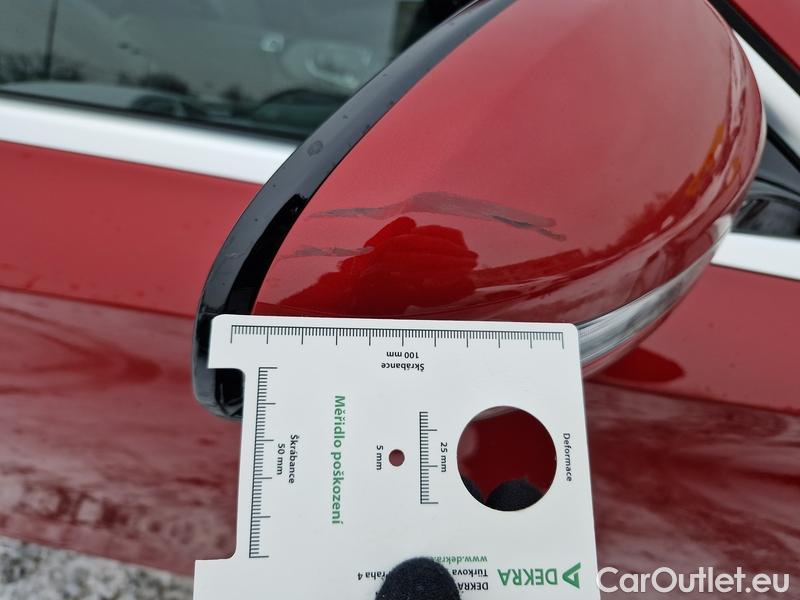  Mercedes  E-Klasse  W212 (2009) E 200 T 4MATIC AT 5d #26