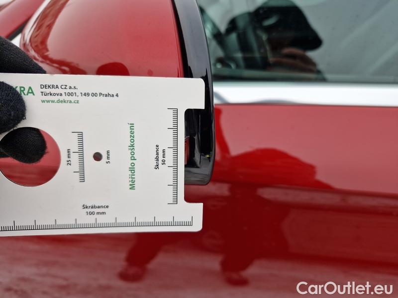  Mercedes  E-Klasse  W212 (2009) E 200 T 4MATIC AT 5d #7