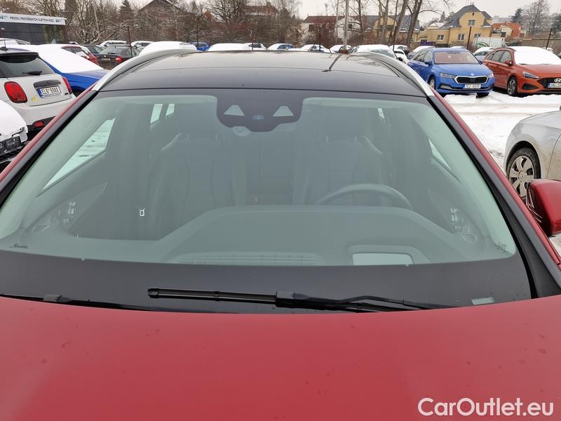  Mercedes  E-Klasse  W212 (2009) E 200 T 4MATIC AT 5d #1