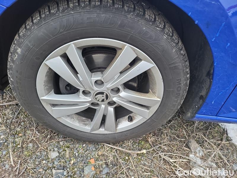  Skoda  Fabia  Combi (2015) Com.1.0TSI 70 Ambition 5d #5