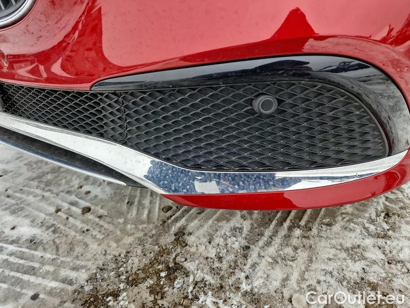  Mercedes  E-Klasse  W212 (2009) E 200 T 4MATIC AT 5d #4