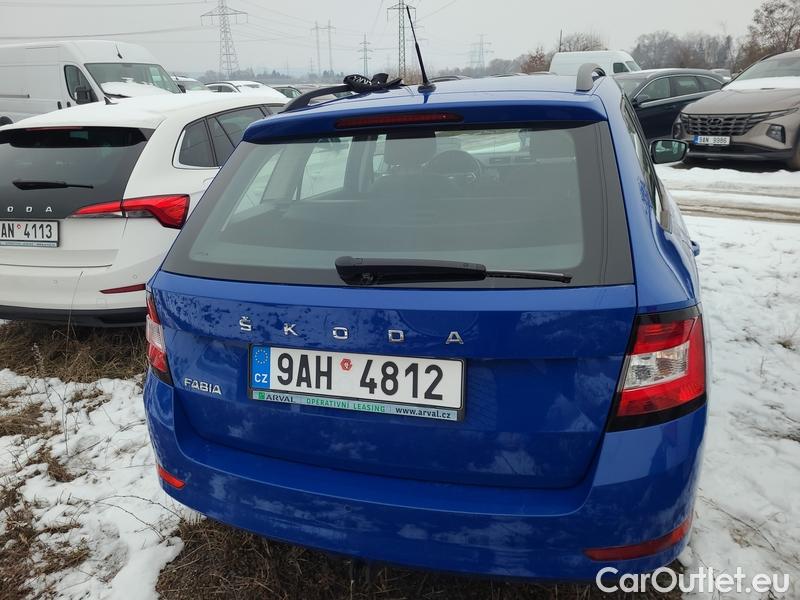  Skoda  Fabia  Combi (2015) Com.1.0TSI 70 Ambition 5d #8