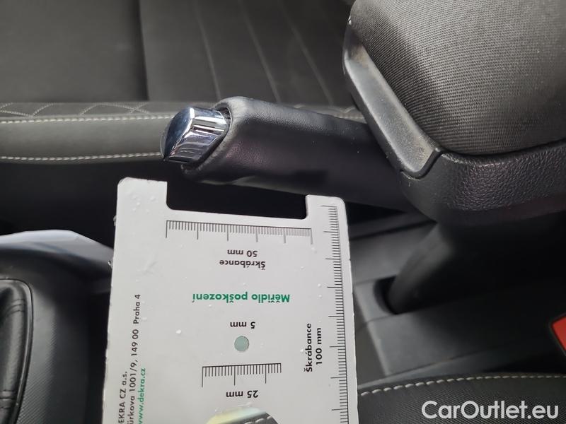  Skoda  Fabia  Combi (2015) Com.1.0TSI 70 Ambition 5d #8