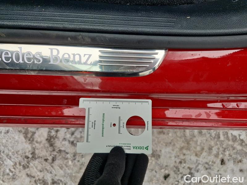  Mercedes  E-Klasse  W212 (2009) E 200 T 4MATIC AT 5d #18