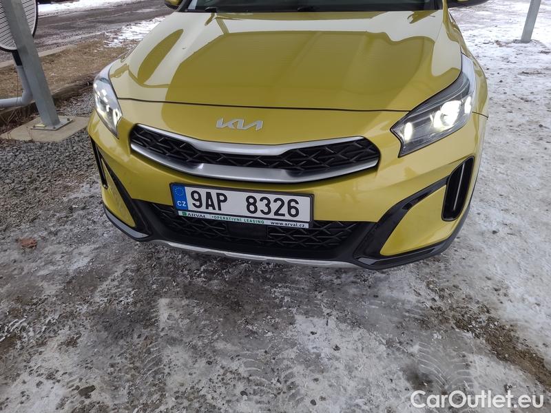  KIA  XCeed  (2019)  1.5 T-GDI TOP AT 5d #2