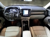  Volvo  XC 40 VOLVO XC40 / 2017 / 5P / SUV T5 TWIN ENGINE GEARTRONIC INSCRIPTION #3