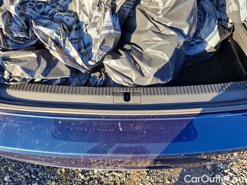  Skoda  Superb  (3V3)(2015) Supe.FL2.0TDI 110 Ambition AT #20