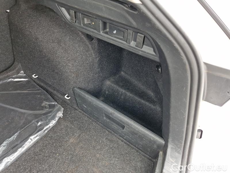  Skoda  Octavia  Combi (NX3)(2020) Oct.Combi 2.0TDI 110 Style #17