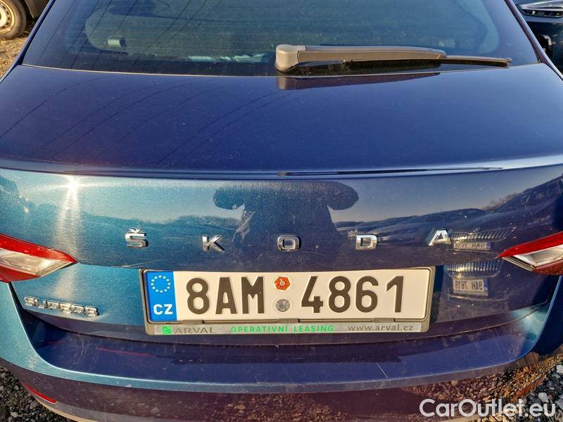  Skoda  Superb  (3V3)(2015) Supe.FL2.0TDI 110 Ambition AT #21