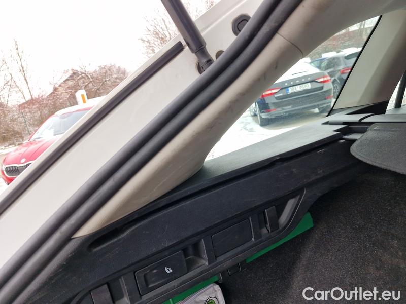  Skoda  Octavia  Combi (NX3)(2020) Oct.Combi 2.0TDI 110 Style #22