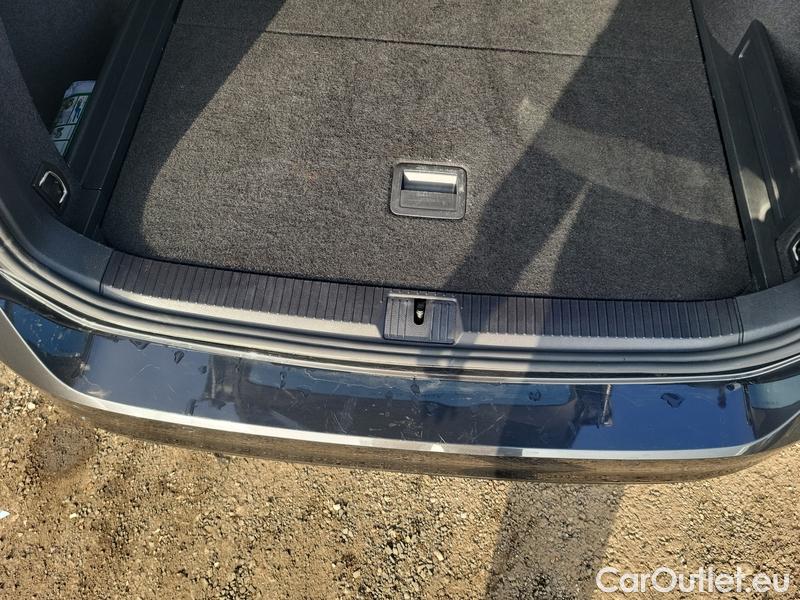  Volkswagen  Passat  Variant (CB5) (2019) Pas.Var.1.5TSI Business AT #17