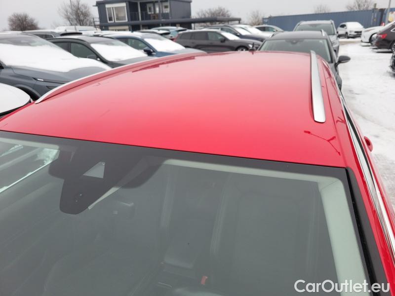  Volkswagen  Passat  Variant (CB5) (2019) Pas.Var.2.0TDI 110 Elegance AT #8