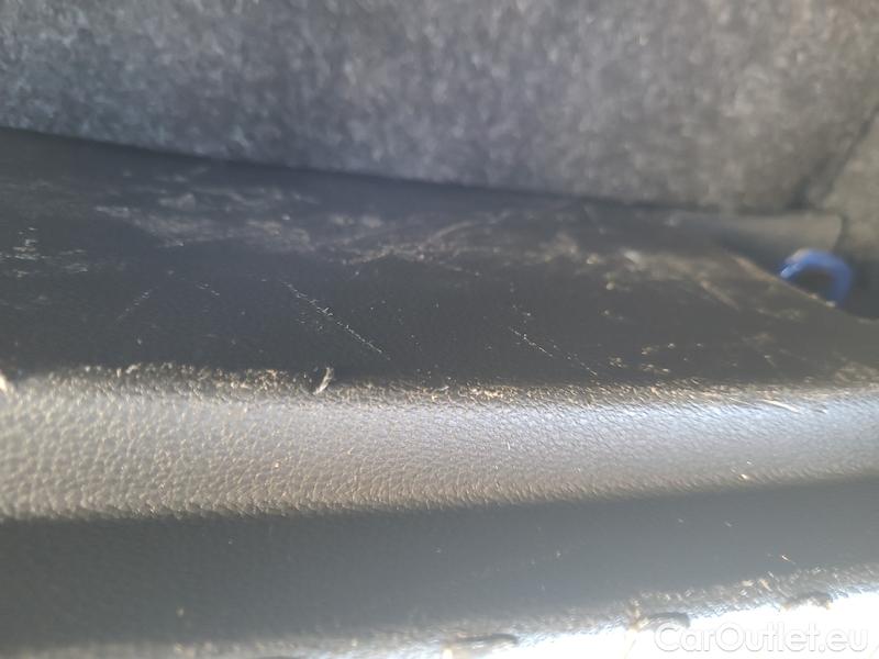  Skoda  Scala   1.0TSI 81 Ambition 5d #6