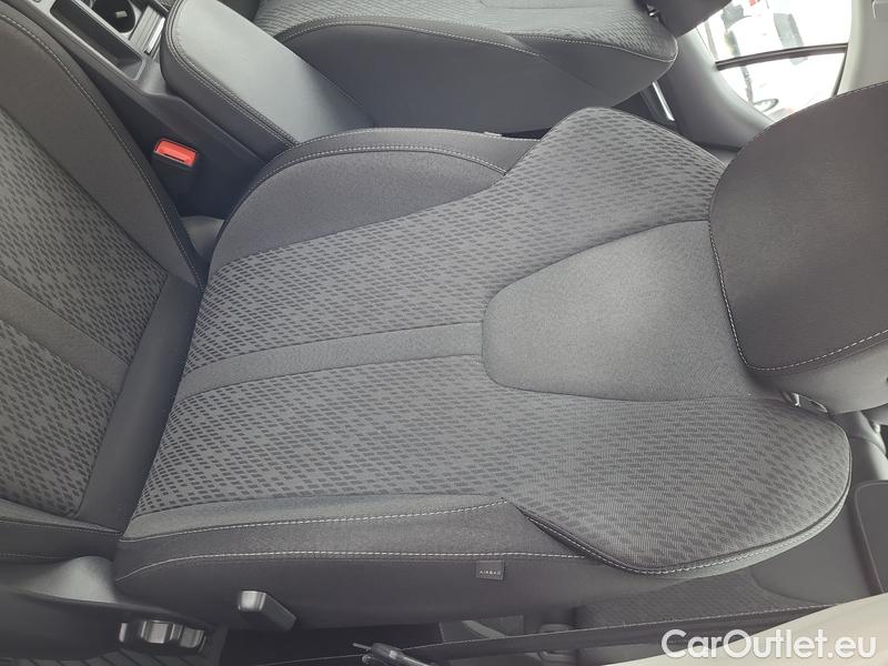  Skoda  Octavia  Lim. (NX3)(2020)  2.0TDI 85 Style 5d #8