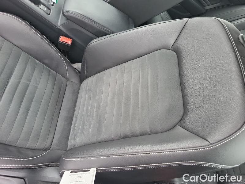  Volkswagen  Passat  Variant (CB5) (2019) Pas.Var.2.0TDI 110 Elegance AT #9