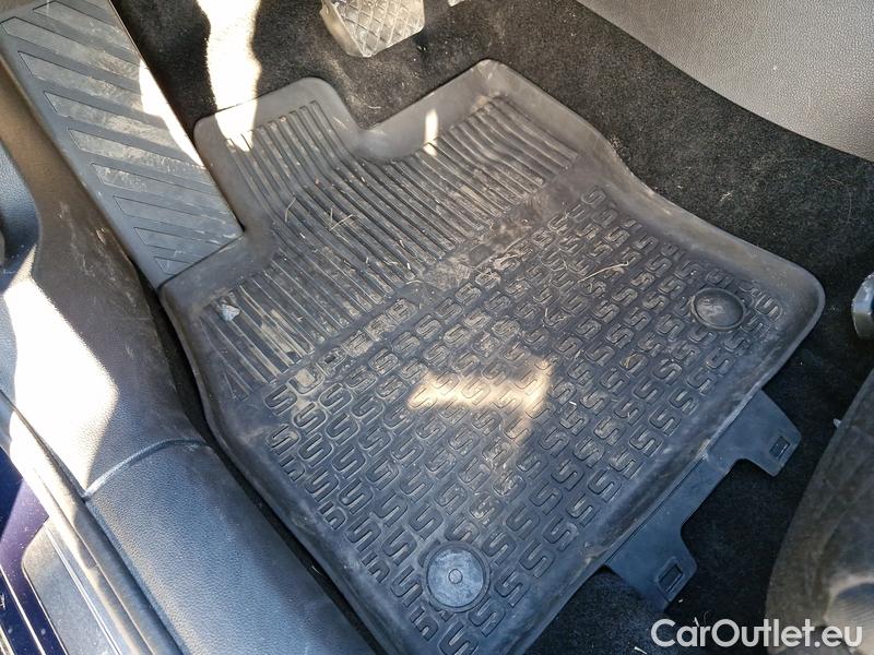  Skoda  Superb  (3V3)(2015) Supe.FL2.0TDI 110 Ambition AT #16