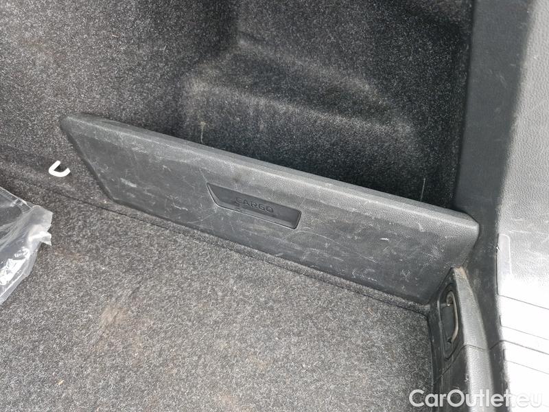  Skoda  Octavia  Combi (NX3)(2020) Oct.Combi 2.0TDI 110 Style #19