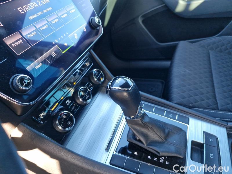  Skoda  Superb  (3V3)(2015) Supe.FL2.0TDI 110 Ambition AT #15