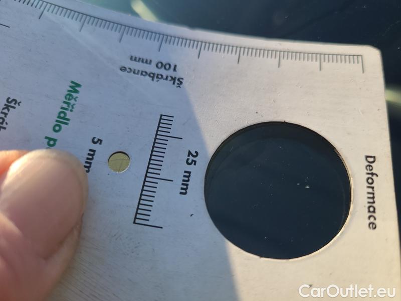  Skoda  Scala   1.0TSI 81 Ambition 5d #1