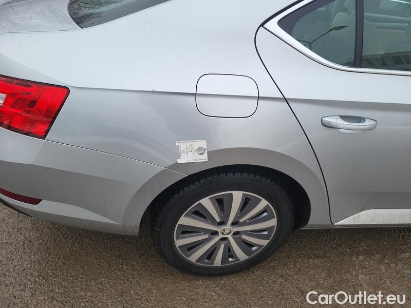  Skoda  Superb  Combi (3V5)(2015) Supe.FL2.0TDI 110 Style AT #10