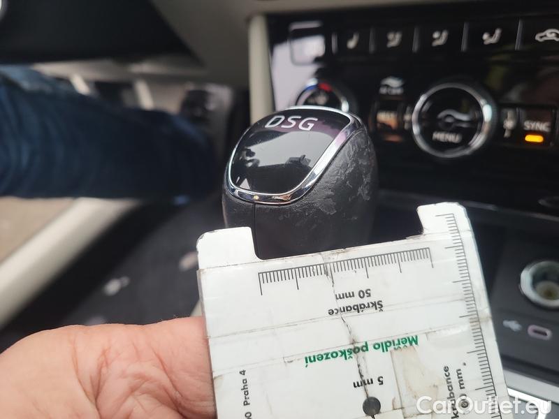  Skoda  Superb  Combi (3V5)(2015) Supe.FL2.0TDI 110 Style AT #4