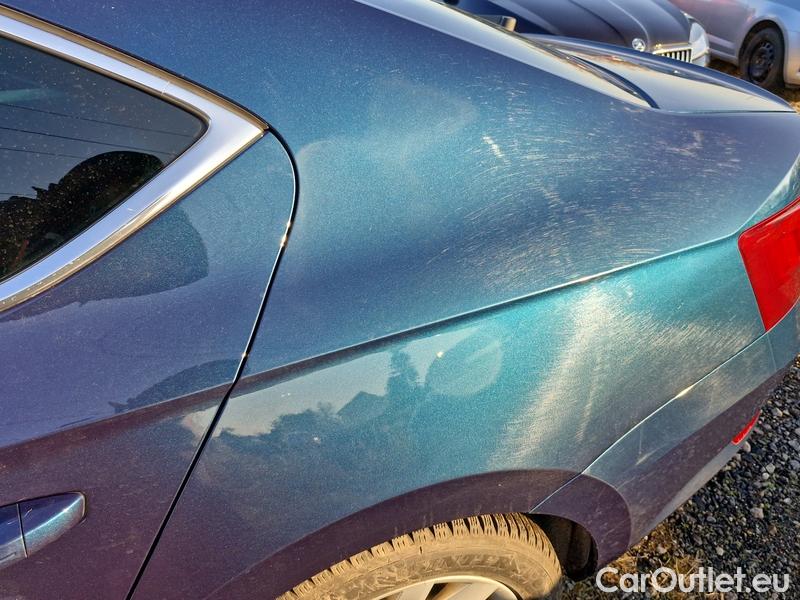  Skoda  Superb  (3V3)(2015) Supe.FL2.0TDI 110 Ambition AT #9