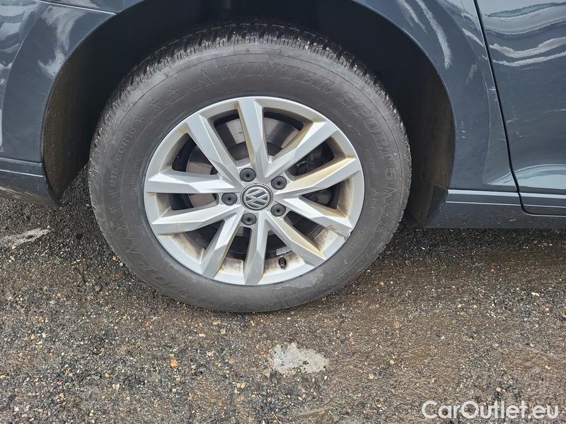  Volkswagen  Passat  7 (2014)  2.0TDI110 CL DSG #11
