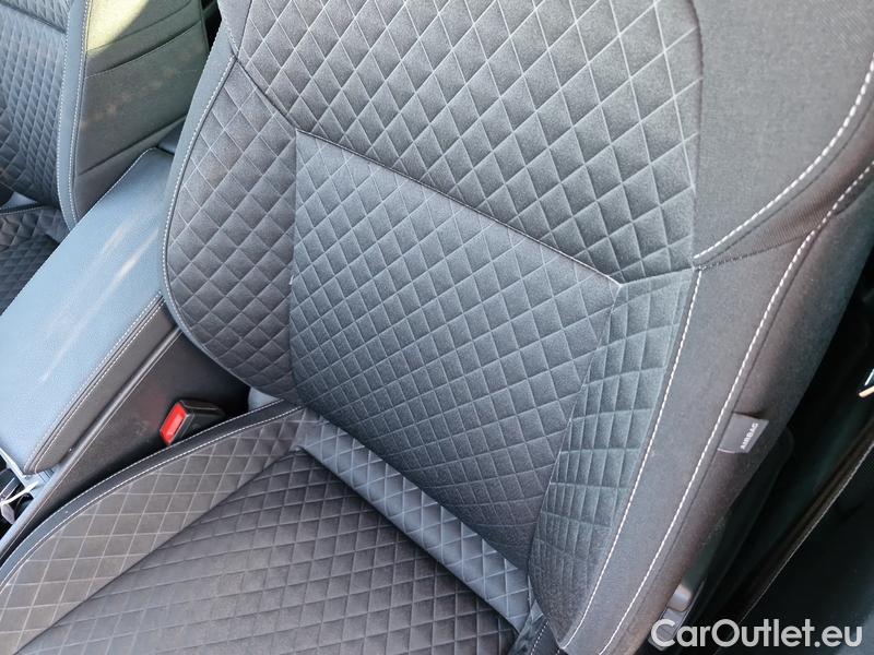  Skoda  Superb  (3V3)(2015) Supe.FL2.0TDI 110 Ambition AT #13