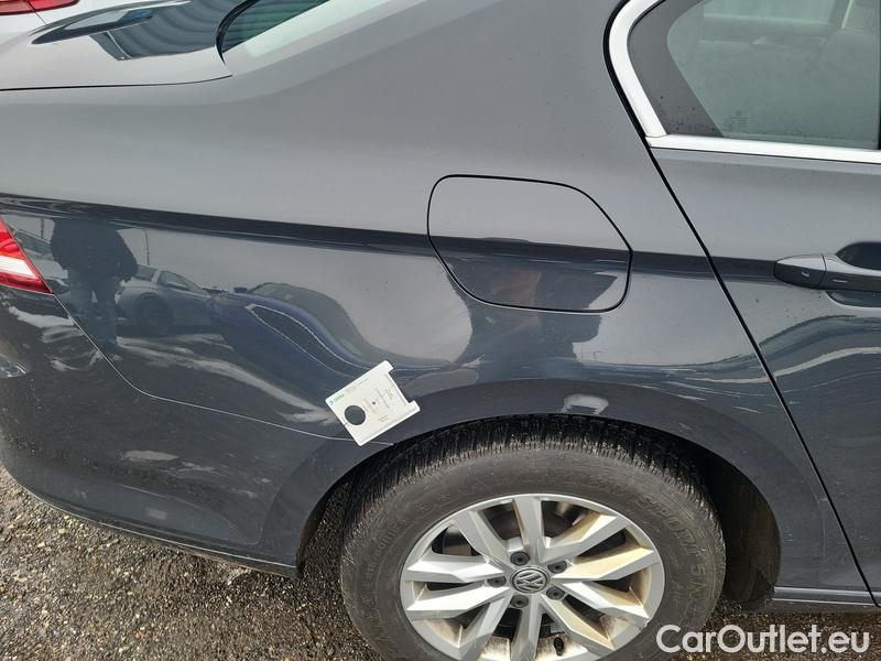  Volkswagen  Passat  7 (2014)  2.0TDI110 CL DSG #12