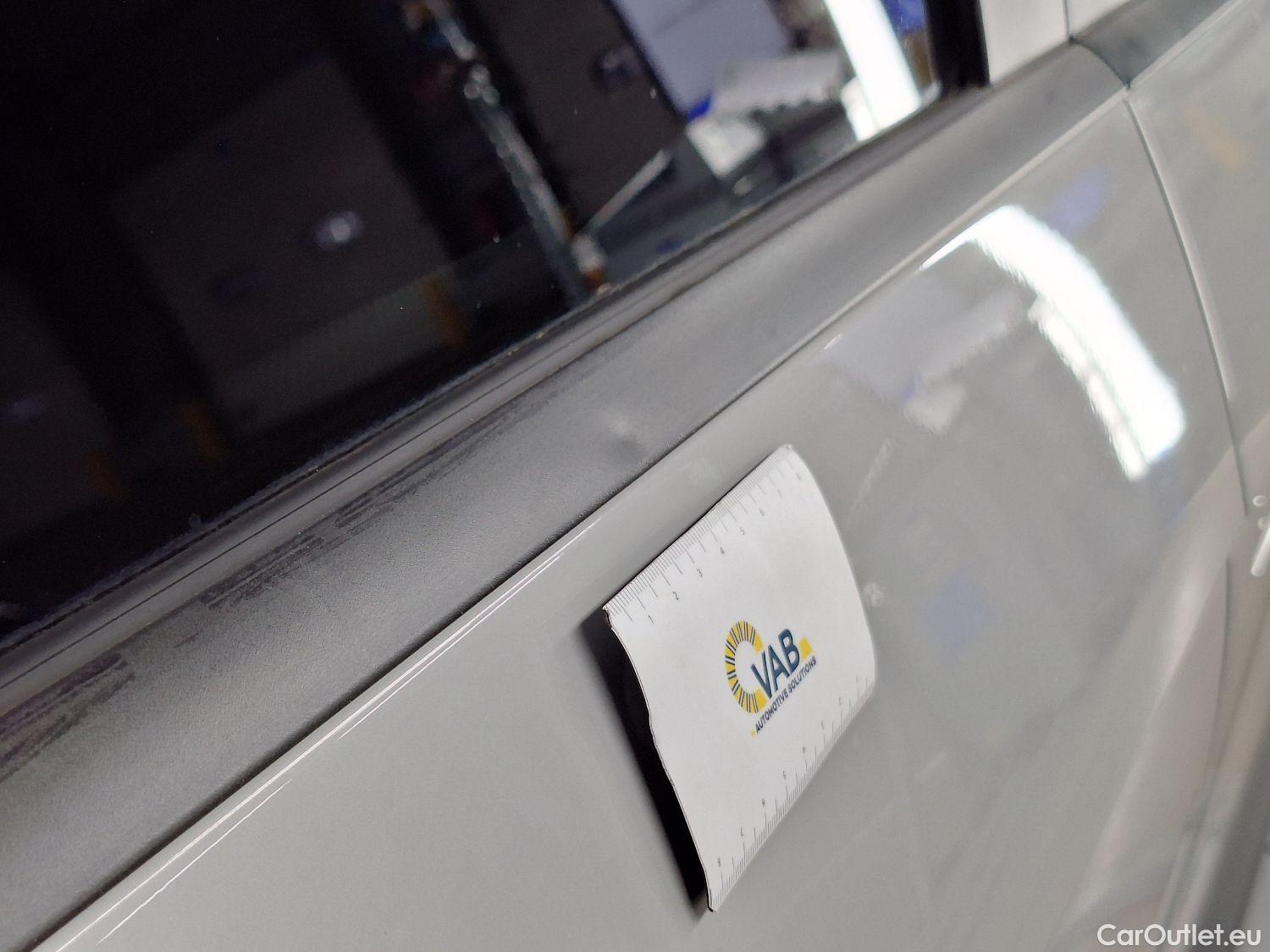  Hyundai   Ioniq Hyundai, 5 '21 BEV, Hyundai 5 73kWh Core 5d #30