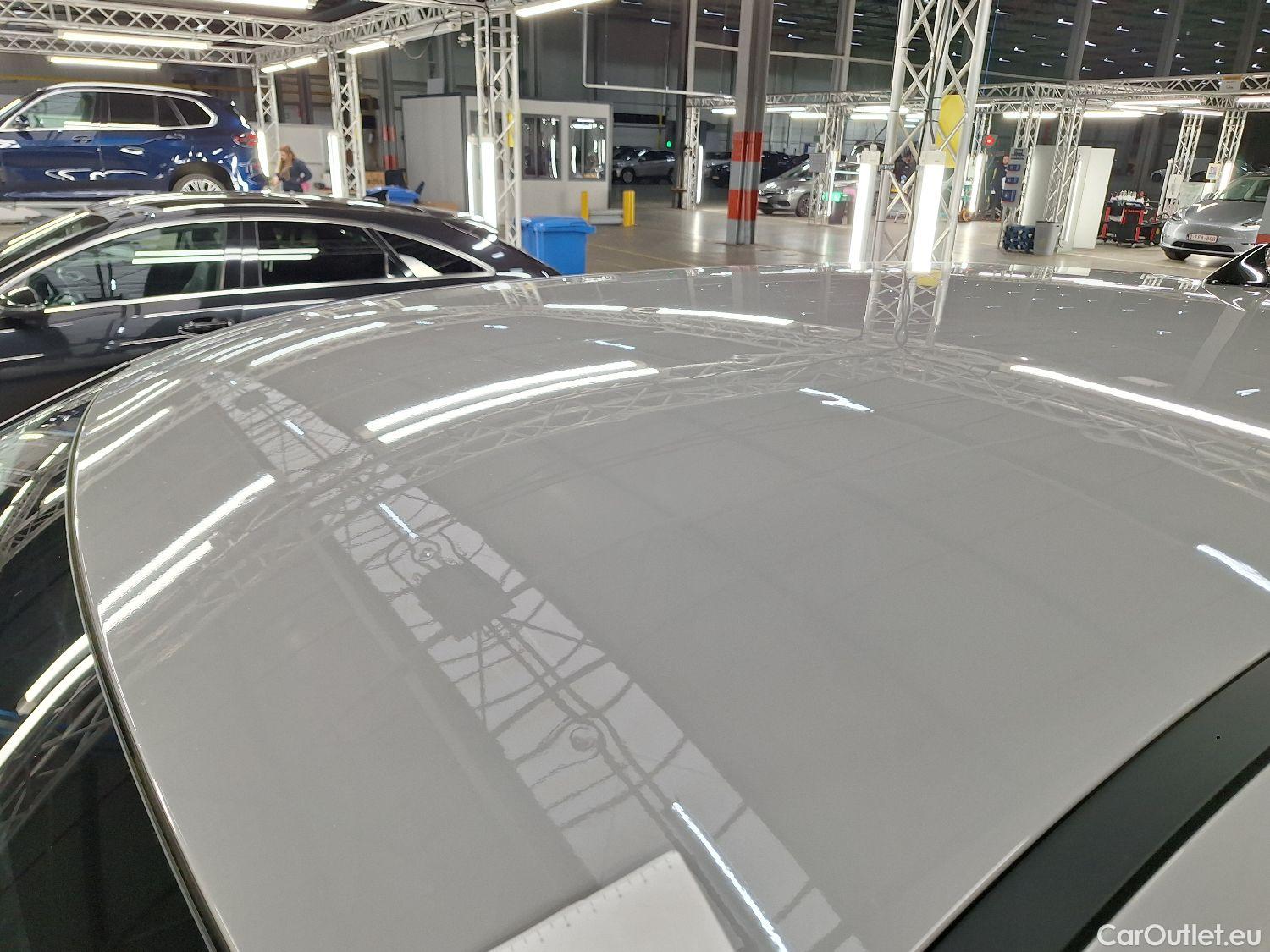  Hyundai   Ioniq Hyundai, 5 '21 BEV, Hyundai 5 73kWh Core 5d #44