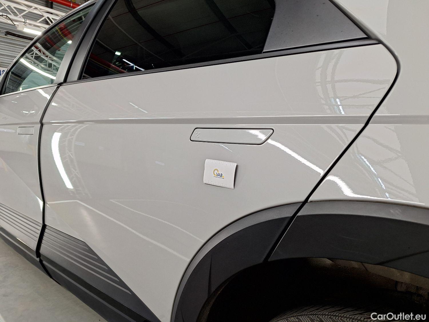  Hyundai   Ioniq Hyundai, 5 '21 BEV, Hyundai 5 73kWh Core 5d #24