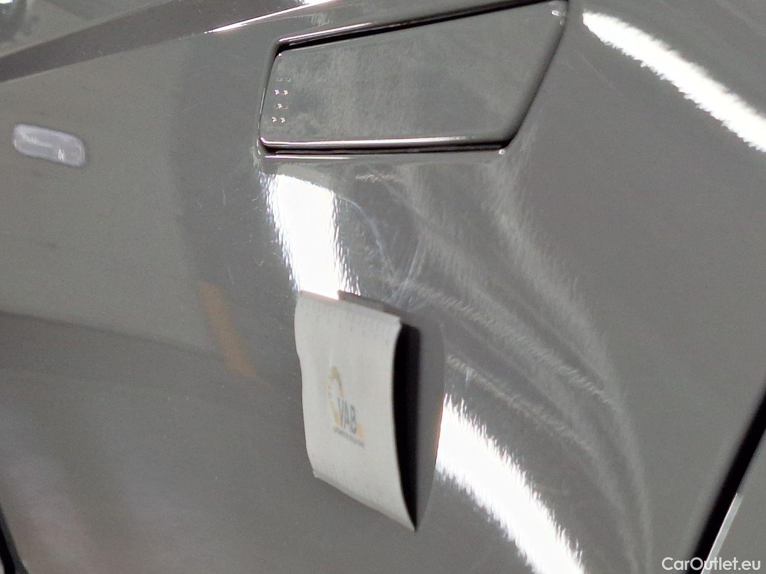  Hyundai   Ioniq Hyundai, 5 '21 BEV, Hyundai 5 73kWh Core 5d #25