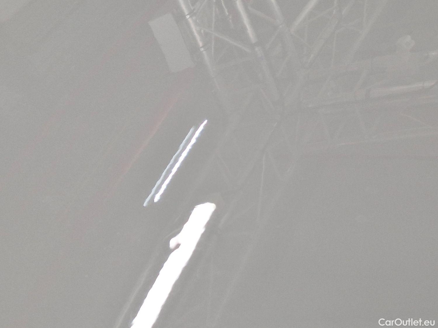  Hyundai   Ioniq Hyundai, 5 '21 BEV, Hyundai 5 73kWh Core 5d #51