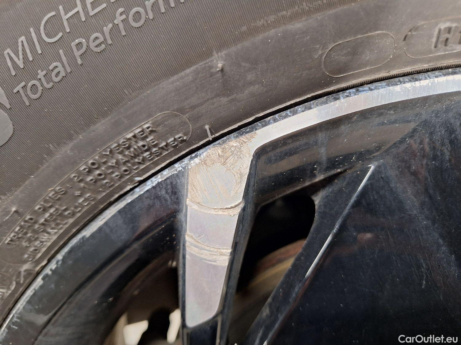  Hyundai   Ioniq Hyundai, 5 '21 BEV, Hyundai 5 73kWh Core 5d #4