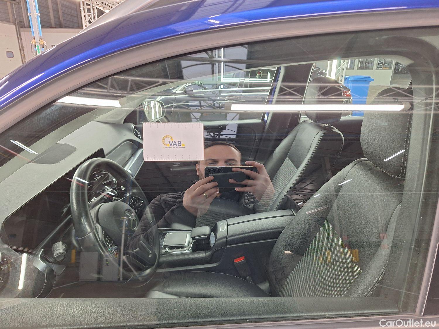  Mercedes  GLB Mercedes,  '19, Mercedes-Benz   200 d Business Solution 5d #53