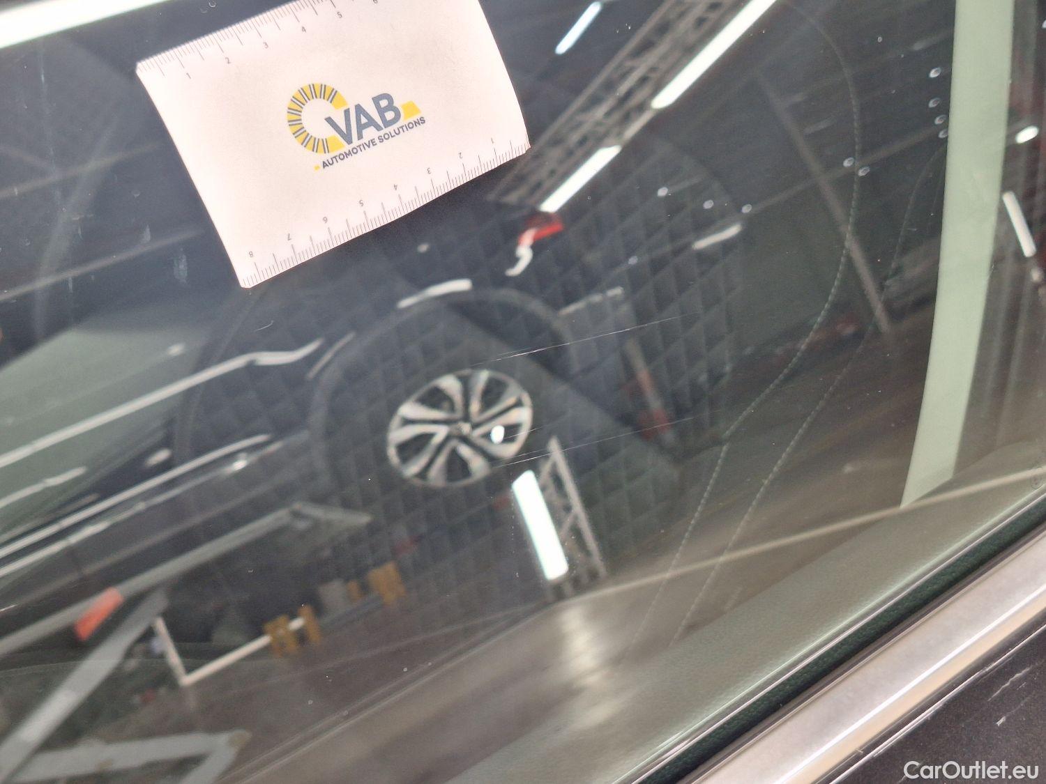  Skoda  Superb Skoda,  Combi FL'19, Skoda  Combi 2.0 CRTDI 90kW DSG7 Clever 5d #2