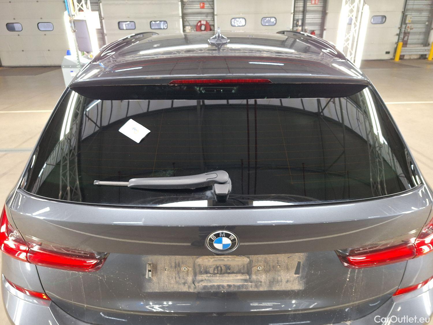  Bmw  Serie 3 BMW, 3-serie Touring '18, BMW 3 Reeks Touring 330e (215 kW) 5d #30