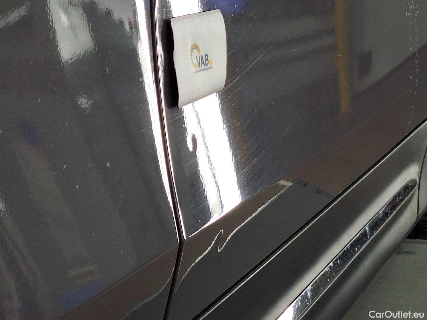  Mercedes  GLB Mercedes,  '19, Mercedes-Benz   200 d Business Solution 5d #12